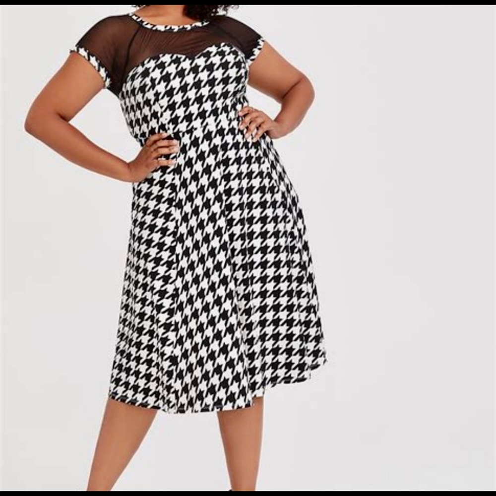 Black and white houndstooth swing dress . Worn once special occasion